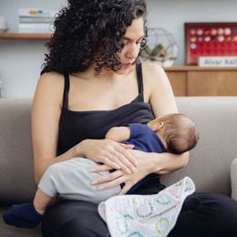 Breast-Feeding May Lower Moms' Risk of Diabetes