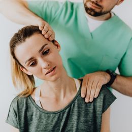 Neck Pain? Quick Ways For Long-Lasting Relief