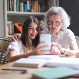 Grandparents Great at Helping Kids Through Tough Times