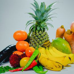 Seven Daily Servings of Fruits, Veggies Best for Happiness