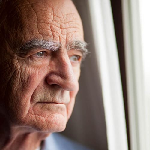 How to Spot Early Warning Signs Of Alzheimer's