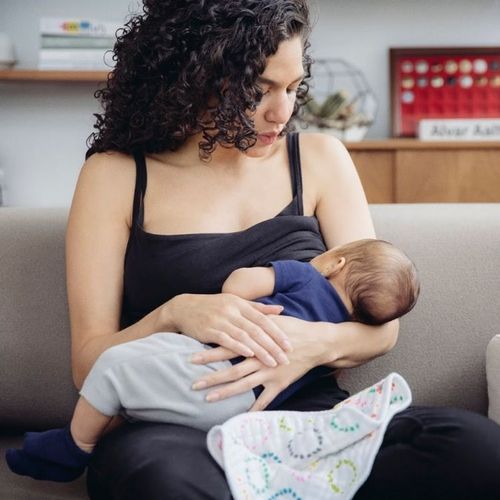 Breast-Feeding May Lower Moms' Risk of Diabetes